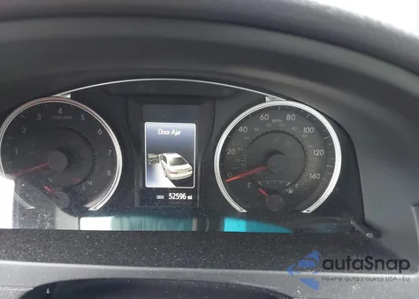 2017 Toyota Camry Se z USA, uszkodzony, nr VIN 4T1BF1FK6HU646830